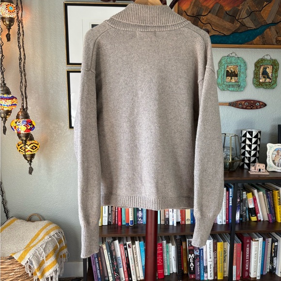 Orvis Men's Oatmeal Wool Blend Shawl Collar Cardigan with Leather Buttons, Large - Picture 4 of 5